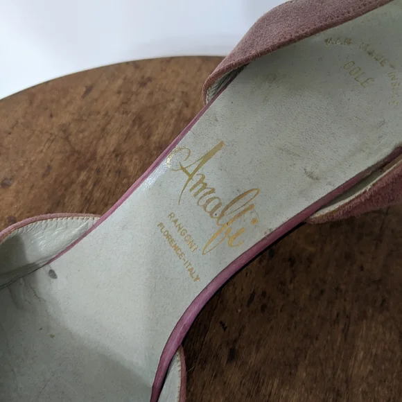 vtg 1960s dainty pink suede ankle strap heels - Picture 6 of 7